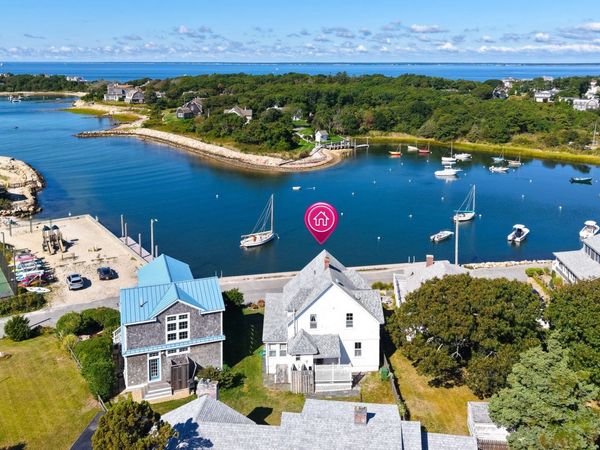 13 West Ave, Falmouth, MA 02556