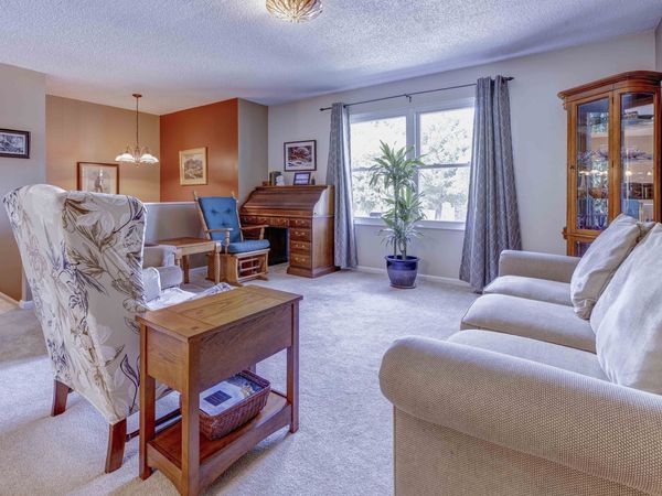 7611 Home Drive , Fishers, IN 46038