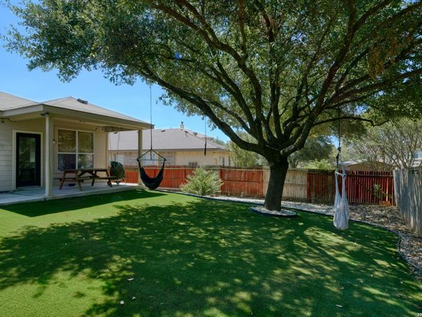 13611 SONORA BLF, Helotes, TX 78023