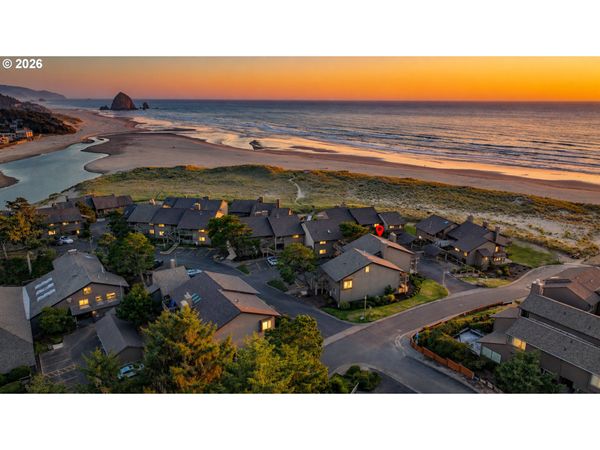 101 N BREAKER POINT DR, Unit #101, Cannon Beach, OR 97110
