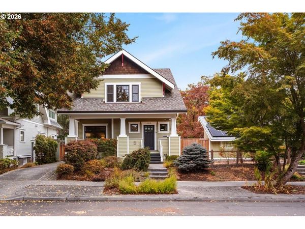 3219 SE TIBBETTS ST, Portland, OR 97202
