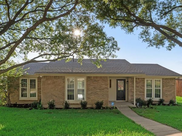 3711 Grasmere Drive , Carrollton, TX 75007