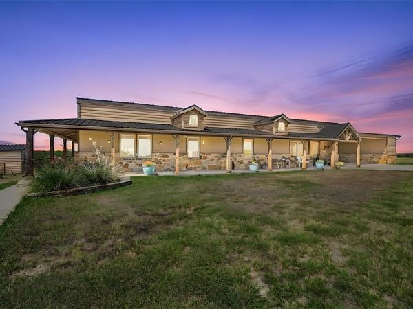 290 Barton Road, Maypearl, TX 76064
