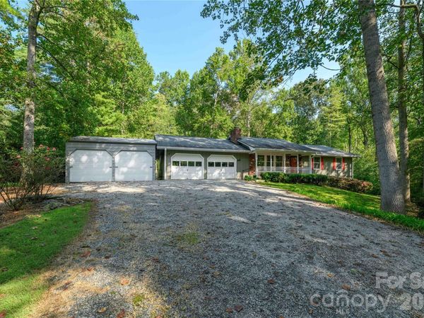 106 Turner Lane , Hendersonville, NC 28791