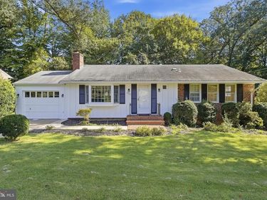 4202 WILLOW WOODS DRIVE , ANNANDALE, VA 22003