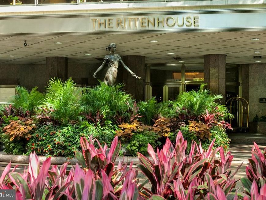 210 W Rittenhouse Square, Unit 1704, Philadelphia, PA 19103 Main Photo