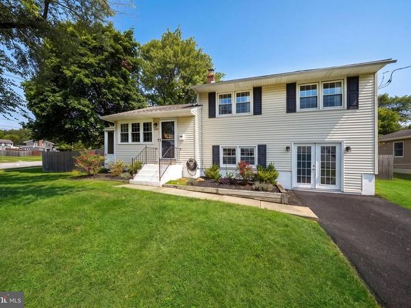 1412 OAK HILL DRIVE, WILMINGTON, DE 19805