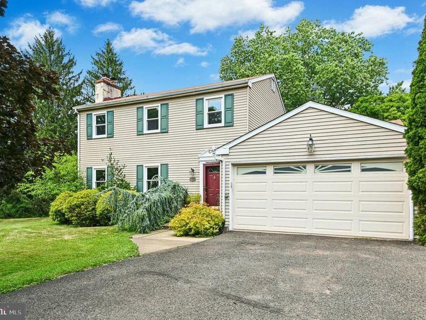 4253 Biddeford Circle, Doylestown, PA 18902 Main Photo