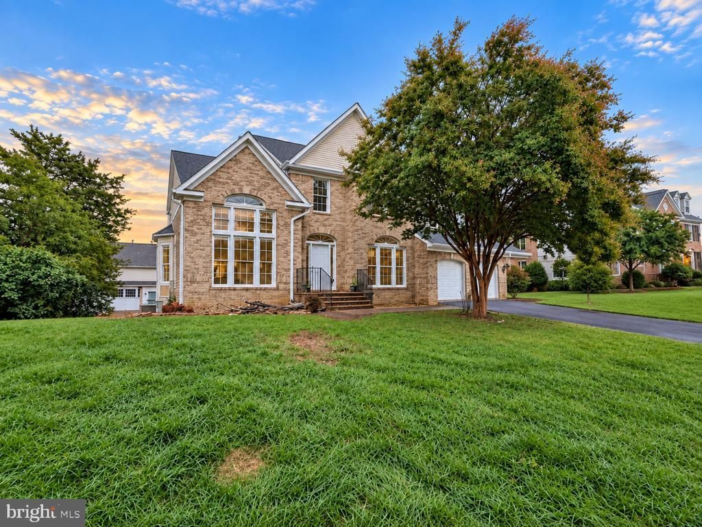 8313 Ivy Green Road, Fairfax Station, VA 22039 Main Photo
