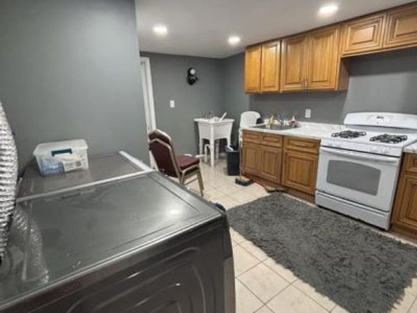 835 ANCHOR STREET , PHILADELPHIA, PA 19124
