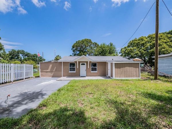 636 STREMMA ROAD , LARGO, FL 33770