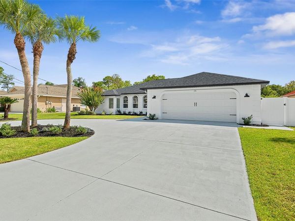 34 WOODHOLLOW LANE , PALM COAST, FL 32164