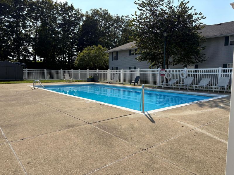 15 S Shafer Street , Unit 404, Athens, OH 45701 Photo 12
