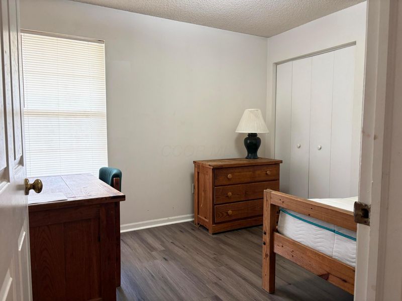15 S Shafer Street , Unit 404, Athens, OH 45701 Photo 3
