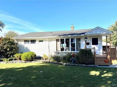 318 Glenhurst Road , Tonawanda, NY 14150