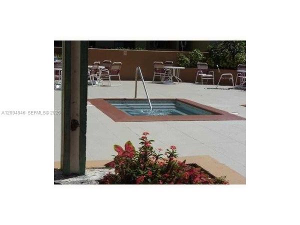 Unit A410, Miami, FL 33193