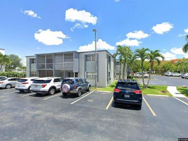 8758 SW 12th St , Unit 208, Miami, FL 33174