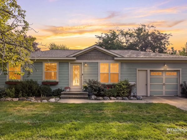 5588 Park Avenue, Hudsonville, MI 49426