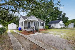 1343 E Montague Avenue photo 4