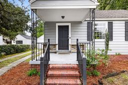1343 E Montague Avenue photo 4