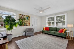 1343 E Montague Avenue photo 4