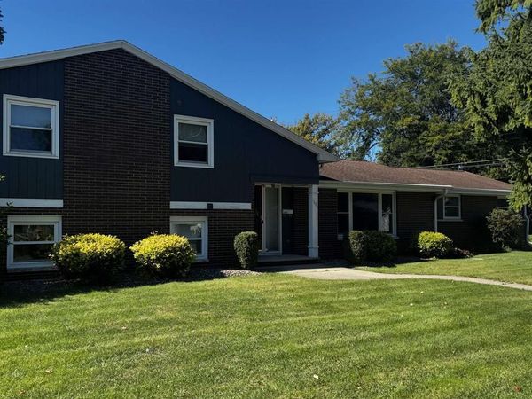 1600 PATTON STREET, Green Bay, WI 54301
