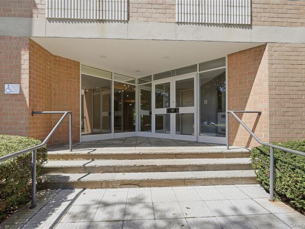 14 Nosband Avenue, Unit 3K, White Plains, NY 10605