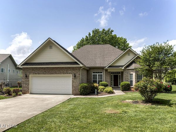 304 Tigitsi Way, Loudon, TN 37774