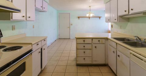 6815 Lotus Street, Reno, NV 89506 Photo