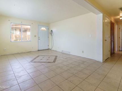 6815 Lotus Street, Reno, NV 89506 Photo