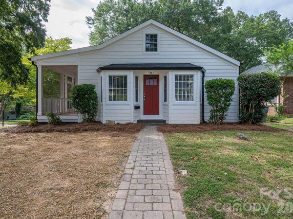 501 W Sixth Avenue , Gastonia, NC 28052