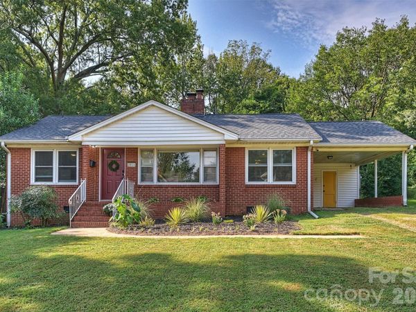 2816 Shamrock Drive, Charlotte, NC 28205