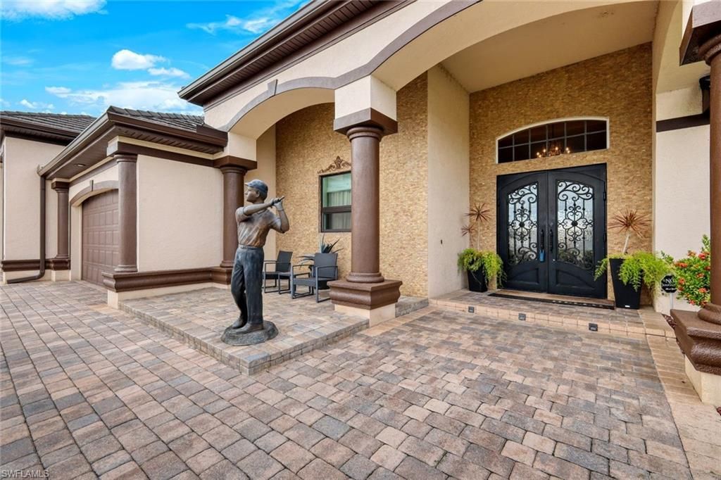 2047 SE 28th Ter, Cape Coral, FL 33904 Photo