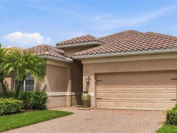 3626 Grand Cypress DR , NAPLES, FL 34119
