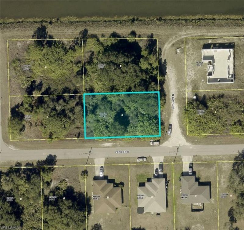 7501 Beth Ave N, Lehigh Acres, FL 33971 Main Photo