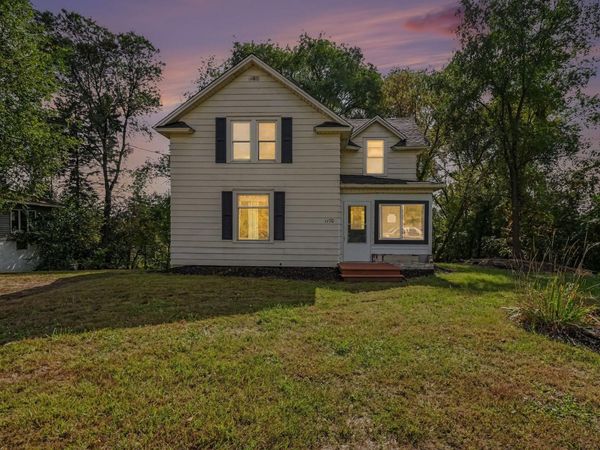 1170 Stoughton Avenue, Chaska, MN 55318