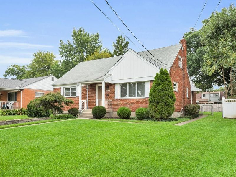 1074 Archland Drive, Cincinnati, OH 45224 Photo 2