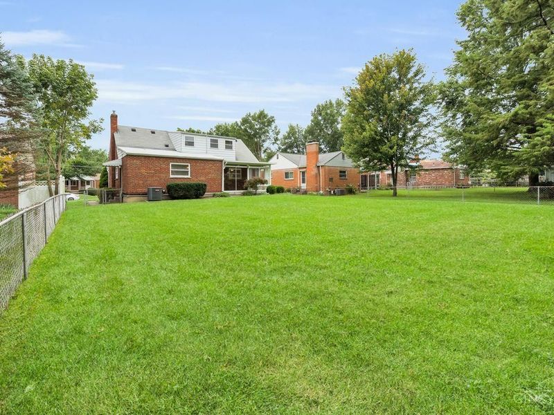 1074 Archland Drive, Cincinnati, OH 45224 Photo 46