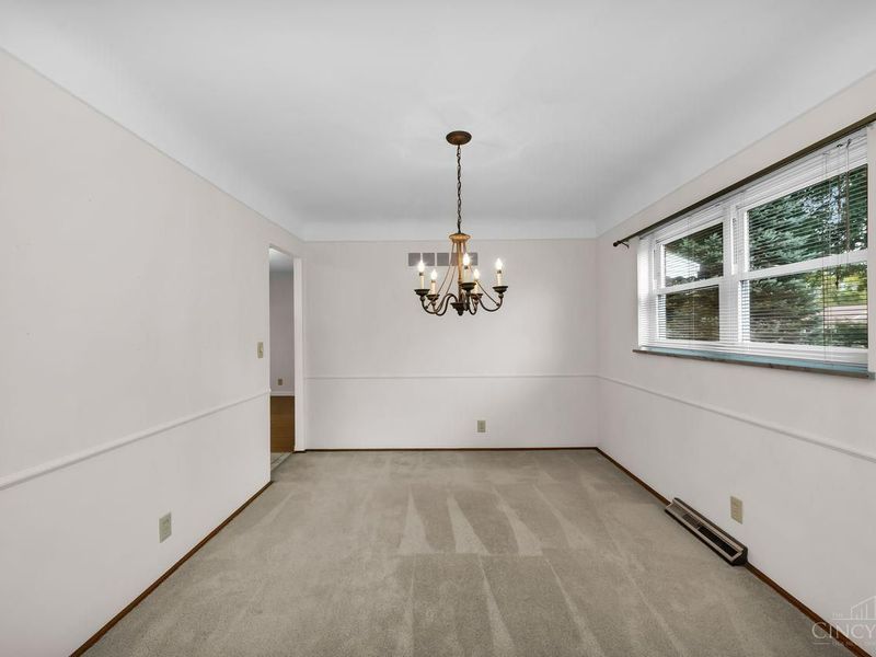 1074 Archland Drive, Cincinnati, OH 45224 Photo 9