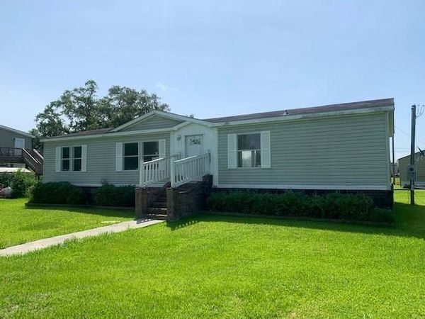 153 LANGSTON Lane , Port Sulphur, LA 70083