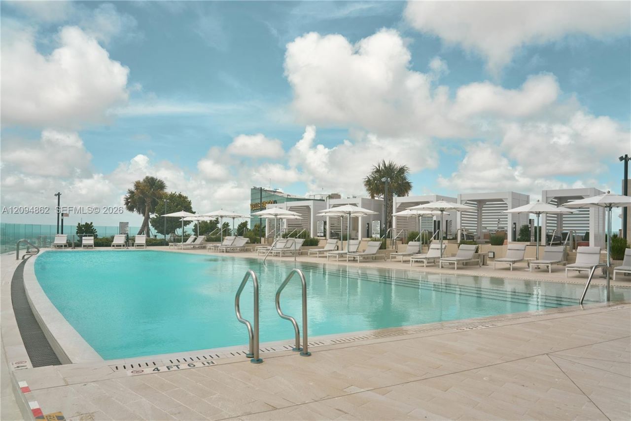 300 Biscayne Blvd Way , Unit 4203, Miami, FL 33131 Photo