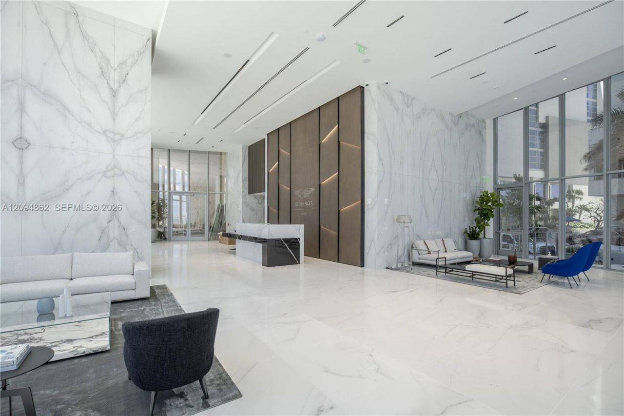 300 Biscayne Blvd Way , Unit 4203, Miami, FL 33131 Photo