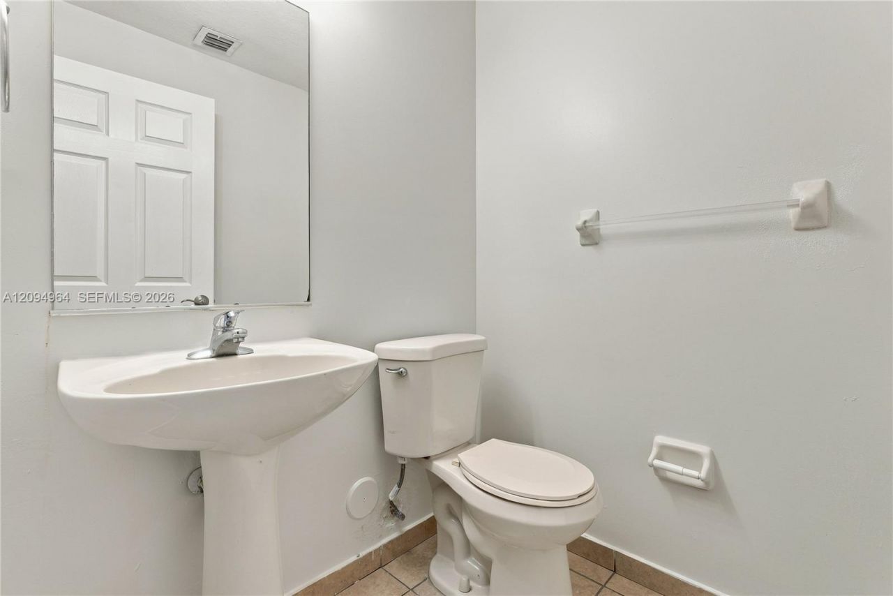 13974 SW 260th St, Unit 101, Homestead, FL 33032 Photo