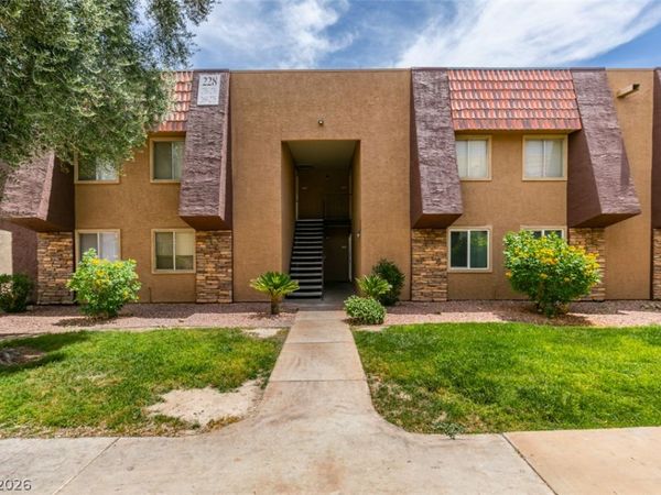 5240 Indian River Drive , Unit 273, Las Vegas, NV 89103