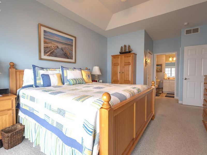 2804 Whispering Shores Drive, Vermilion, OH 44089 Photo 17