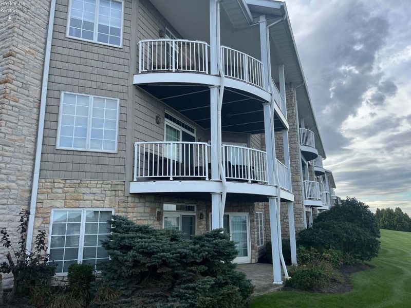 2804 Whispering Shores Drive, Vermilion, OH 44089 Photo 39