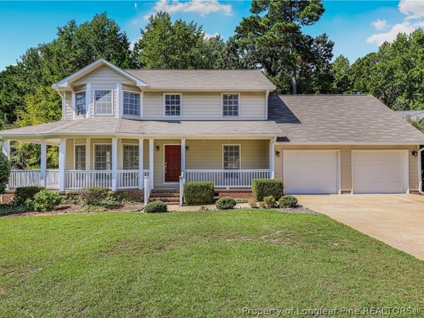 814 Larkspur Drive, Fayetteville, NC 28311