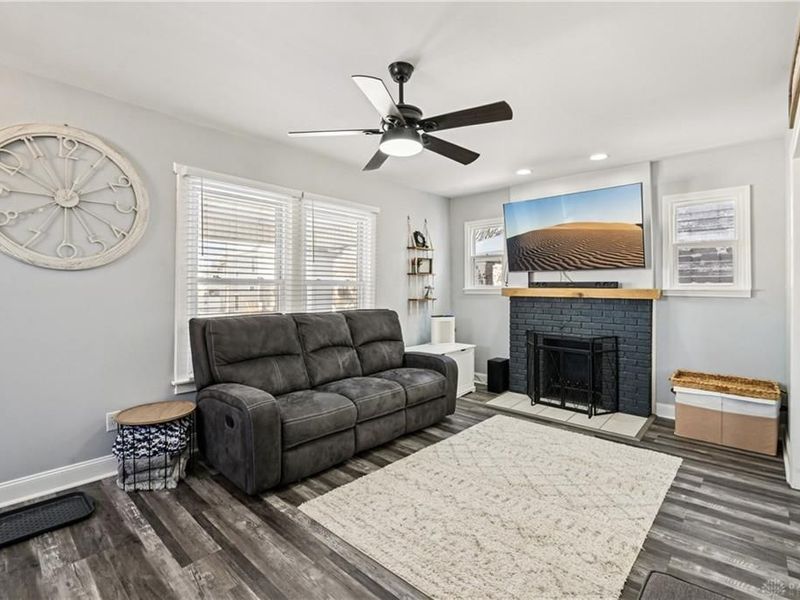 112 E Spring Avenue, Bellefontaine, OH 43311 Photo 5