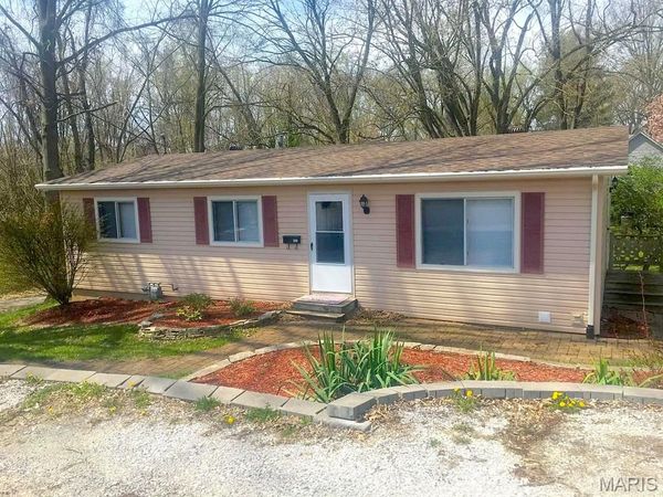 309 S ASH Street , Troy, IL 62294