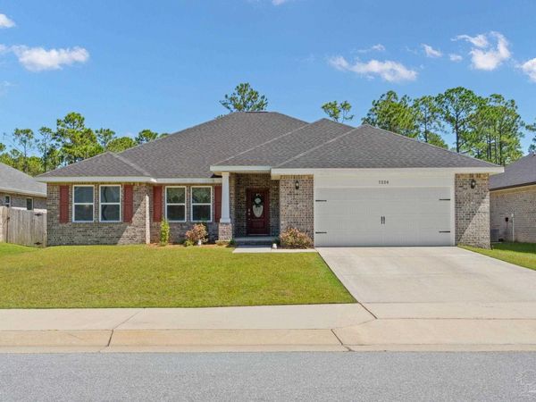 7226 Lost Treasure Ct, Navarre, FL 32566